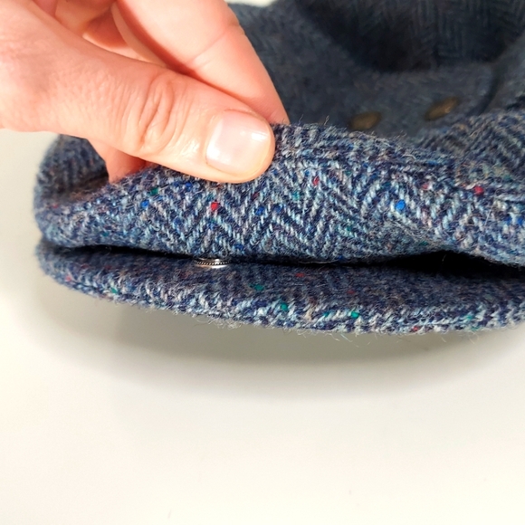 Irish Gray & White Wool Motoring Cap - Picture 13 of 15